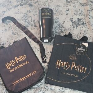 NWT Harry Potter The Exhibition Bundle Of 2 Bags, Lanyard, Coasters 32oz Tumbler